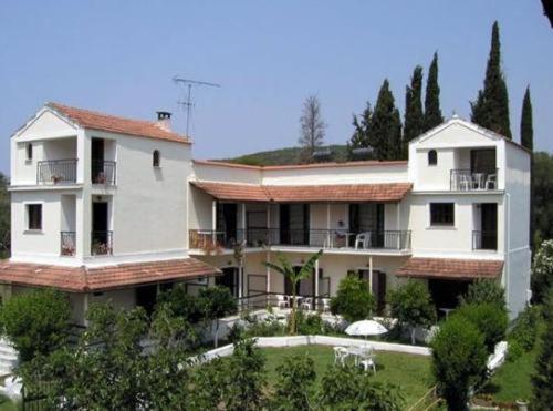 Georgina Family Apartments Mesongí Exterior foto